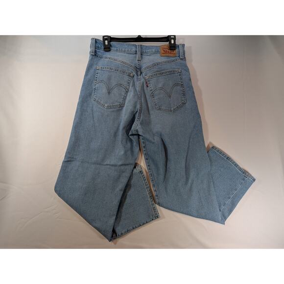 NWT Levi's Women's Ribcage High Rise Distressed Ankle Straight Jeans in 31 x 27 - Picture 3 of 8